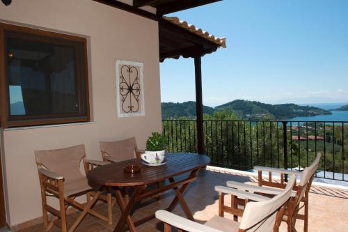 Apartments Villa L&M Skiathos - image 8