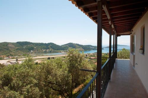 Apartments Villa L&M Skiathos - image 14