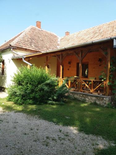  Almaliget Apartmanház in Bakonybél