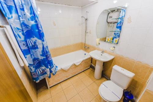 Hotel Visit - main image