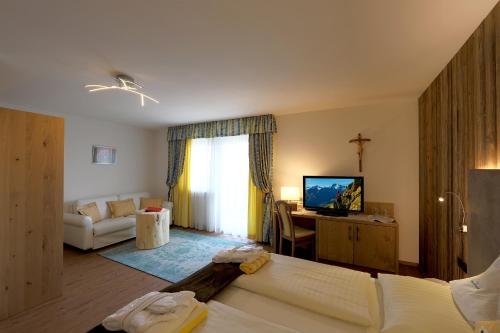 Hotel Kristall - image 7