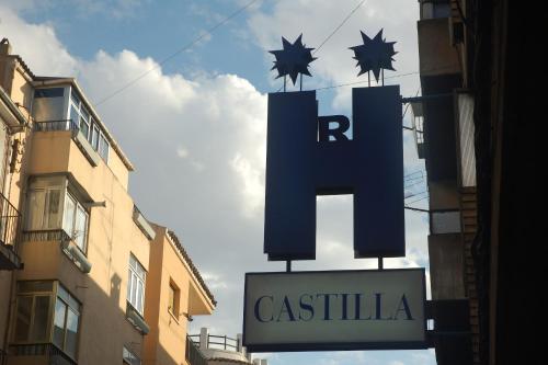 Hostal Residencia Castilla - main image