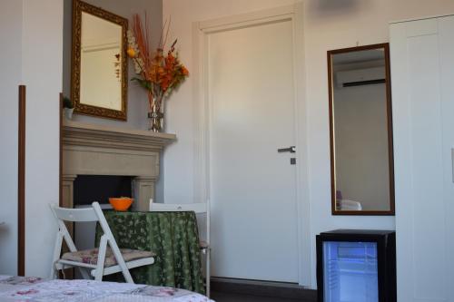 B&B Lost in Rome Set in a prime location of Rome, B&B Lost in Rome puts everything the city has to offer just outside your doorstep. The hotel offers a wide range of amenities and perks to ensure you have a great time