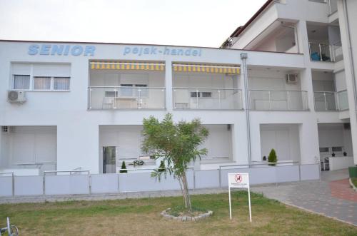 ทัศนียภาพภายนอกโรงแรม, Apartman Ksenija in บันยา โควิลยาซา