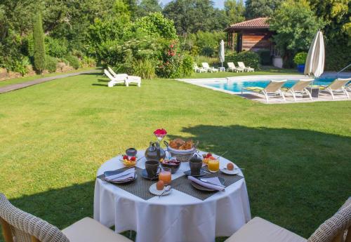Hotel le Verger Maelvi