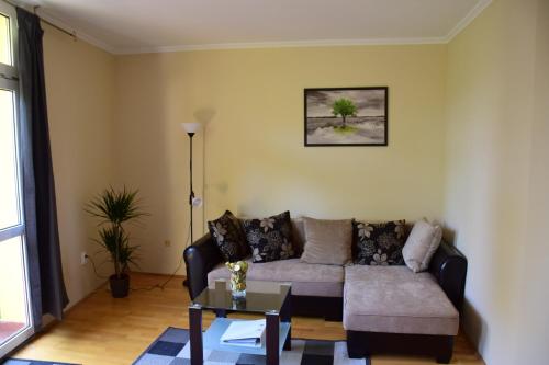  Neumayer Apartman, Pension in Eger