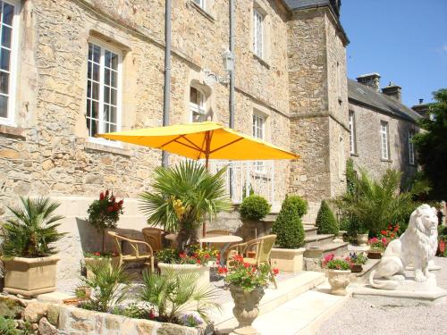 Chateau Le Val - image 3