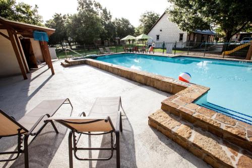 Gruene Cottages - 수영장