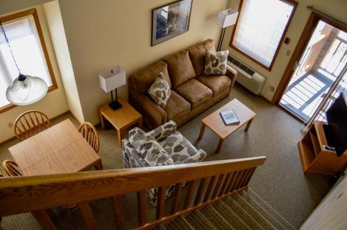 Captain's Loft with Two Bathrooms