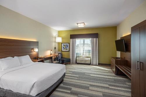 1 queen bed