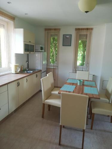 Balatinus Apartmanház Balatinus Apartmanház