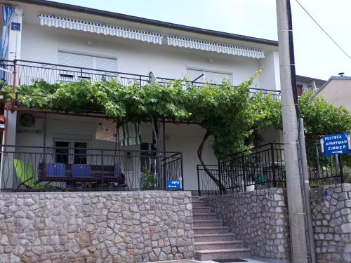  Apartment Ana Skale in Senj