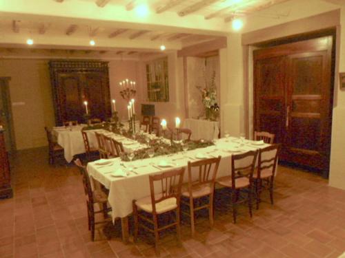 ห้องจัดเลี้ยง, Le Logis Alexandra BnB in ลาทริมุย