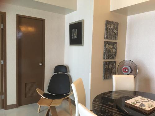 De Luxe 7QRS, Manila (fotografie 9)
