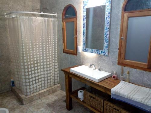 화장실, La casa de Hostal del Sol in 라레아 이 엠팔메 그라네로스