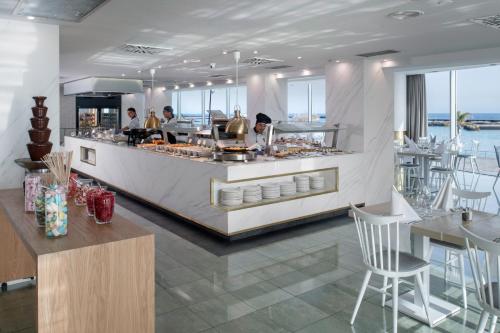 Arrecife Gran Hotel & Spa - image 3