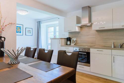 Konyha, Landhaus Schnorrenberg, Wellness & Nature in Hellenthal-Hahnenberg