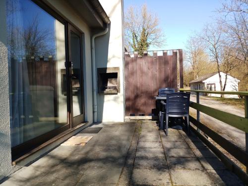  Holiday Cottage, Ferienwohnung in Waulsort