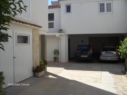 Apartment Tome Diklo - image 2