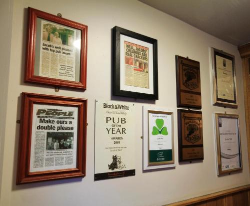 Jacob's Well Hotel - image 11