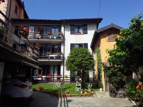  Da Mara Lago Di Como, Pension in Sormano