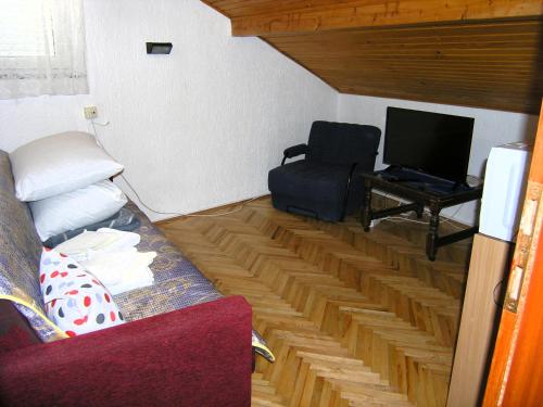 Loft image 8