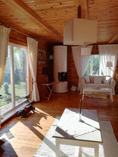 Lakeshore house in Dvarčėnai (Alytus)