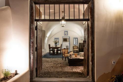 المرافق, أبيليس كانافا لوكشري سويتس (Abelis Canava Luxury Suites) in ميساريا