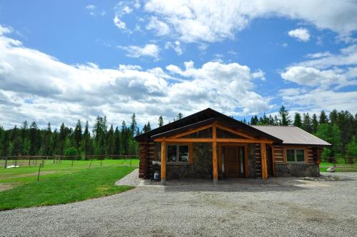 Glacier Homestead - Hotel - Coram