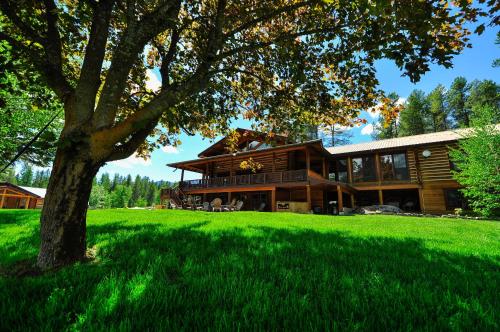 Glacier Homestead