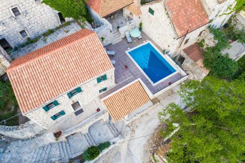 Family friendly house with a swimming pool Mihanici Dubrovnik - 15367 