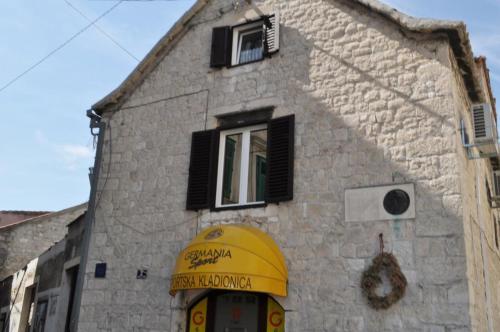 Rooms by the sea Split - 15568, Split (photo 6)