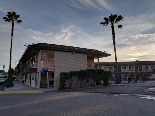 Facilities, Americas Best Value Inn Thousand Oaks in Thousand Oaks (CA)