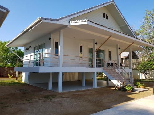 Poolside Bungalows Room Type - Two-Bedroom Villa