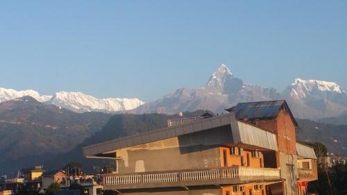 Hotel Mountain View - Lakeside Pokhara
