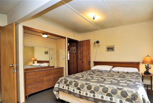 Vista Pines-234 by Big Bear Vacations - image 13