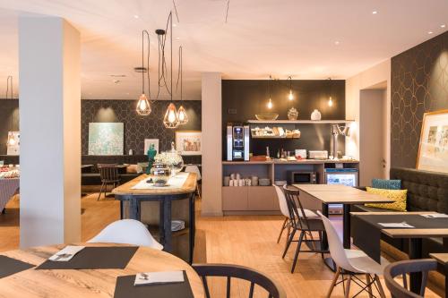 酒吧/休闲厅, Up Rooms Vic Hotel in 威西