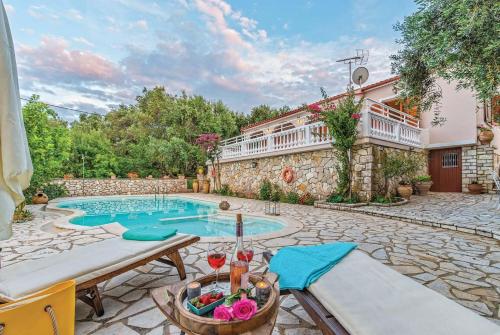  Litsa in Gaios