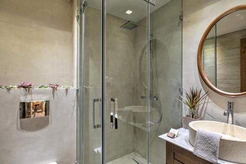 ESTIA BOUTIQUE APARTMENTS - image 10