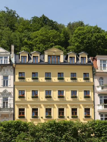 Boutique Hotel Corso, Karlovy Vary (photo 2)