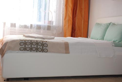 Apartament near Albertina - image 12