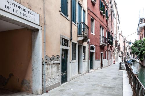 Photo Muneghe- San Marco luxury apartments