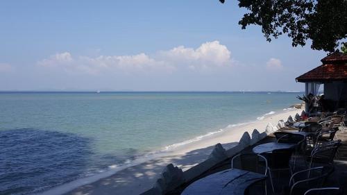 BoraBora Beach Guesthouse Penang