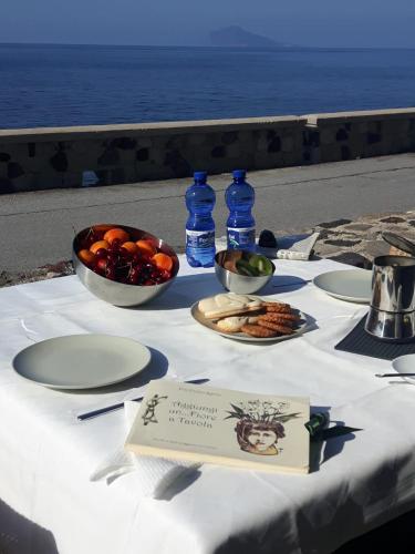 NerOssidiana sul mare di Lipari 5