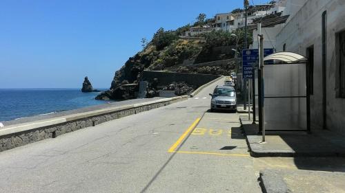 NerOssidiana sul mare di Lipari