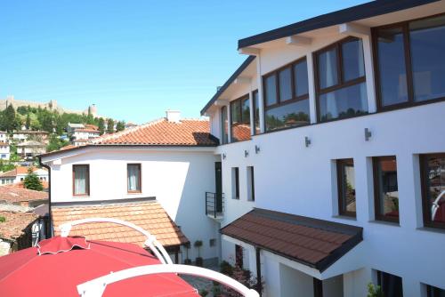 Villa Dvor 4