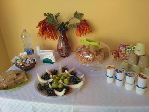 Yiyecek ve İçecekler, La Casa Gialla in Trabia