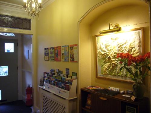 Hillside Bed & Breakfast - image 5