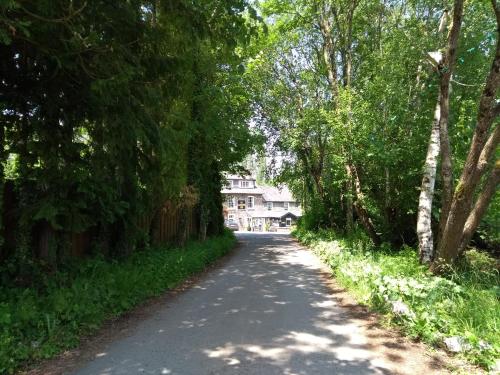 Llanerch Inn in แลนดรินด็อด เวลส์