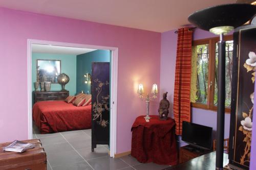 1 queen bed
